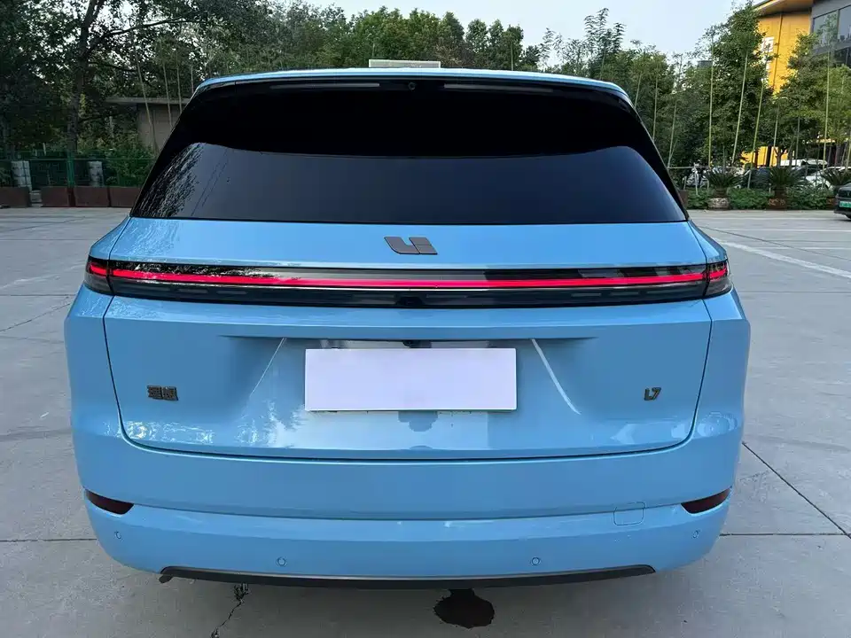 Li Auto Ideal L7