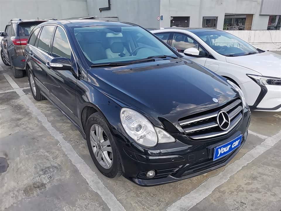 Mercedes-Benz R-class