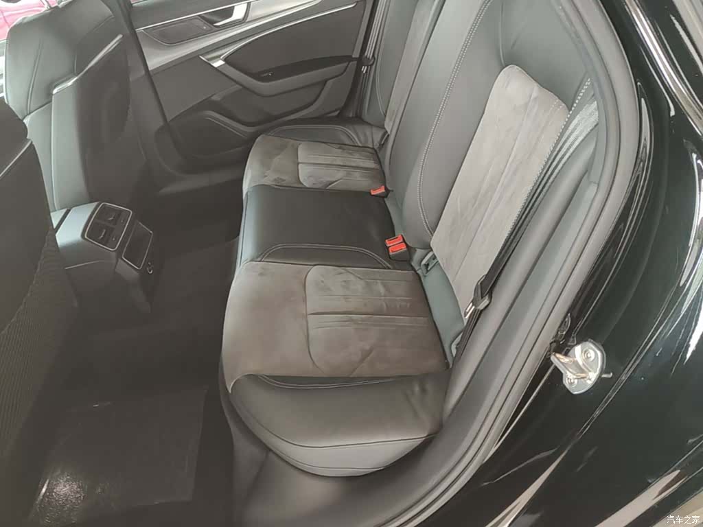 Audi A6L, 2019 17
