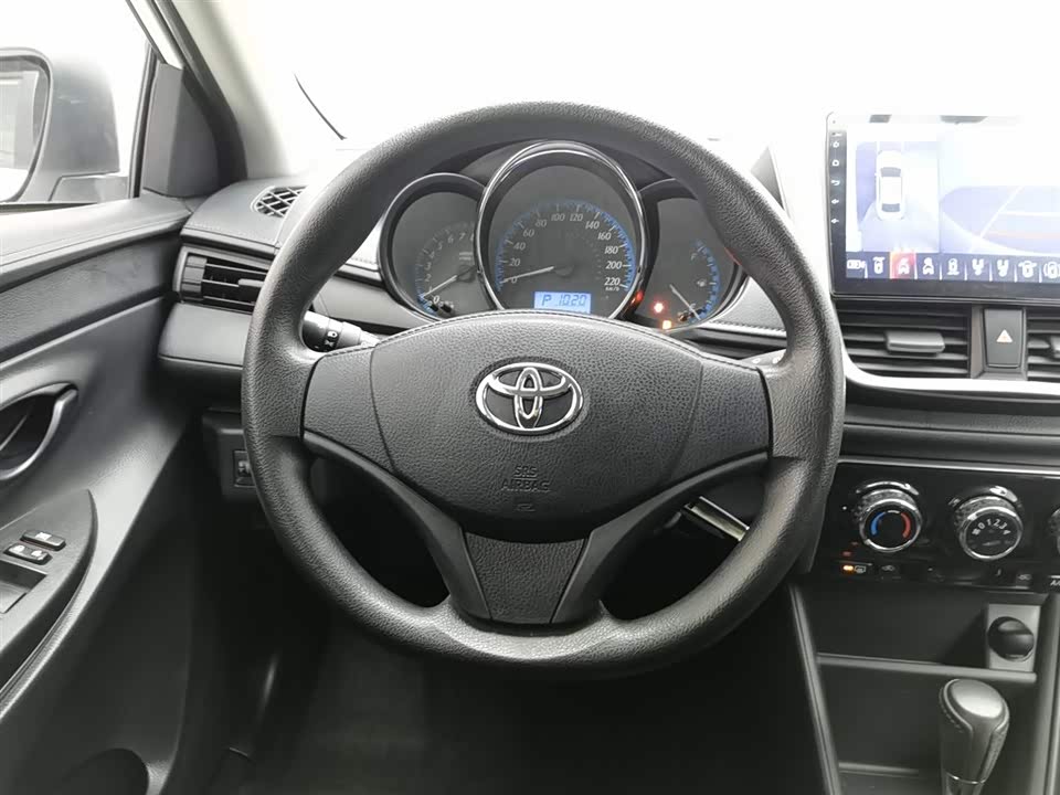 Toyota YARiS L Zhixuan