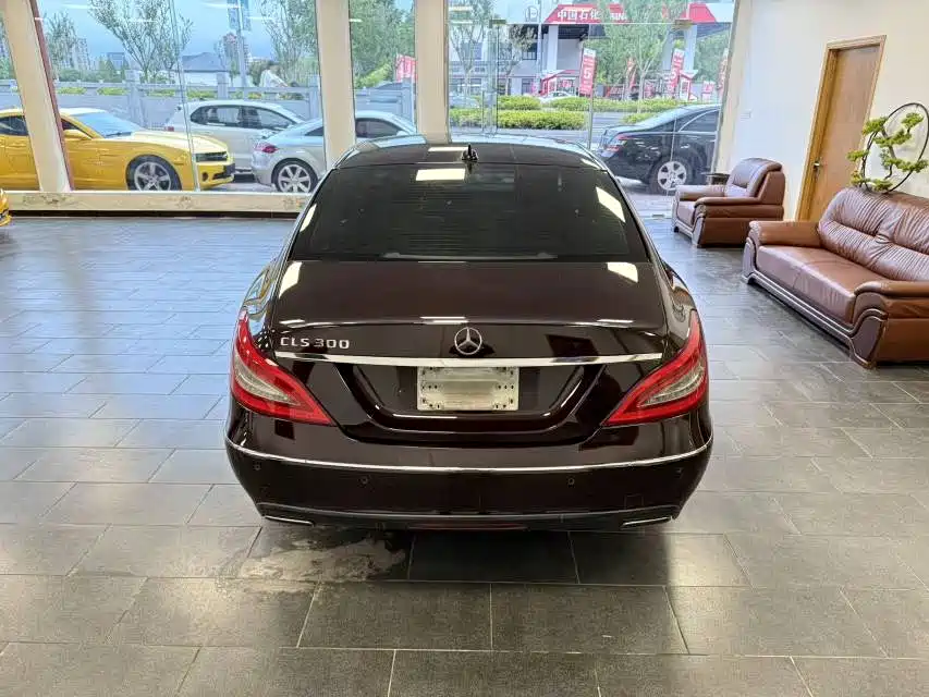 Mercedes-Benz CLS