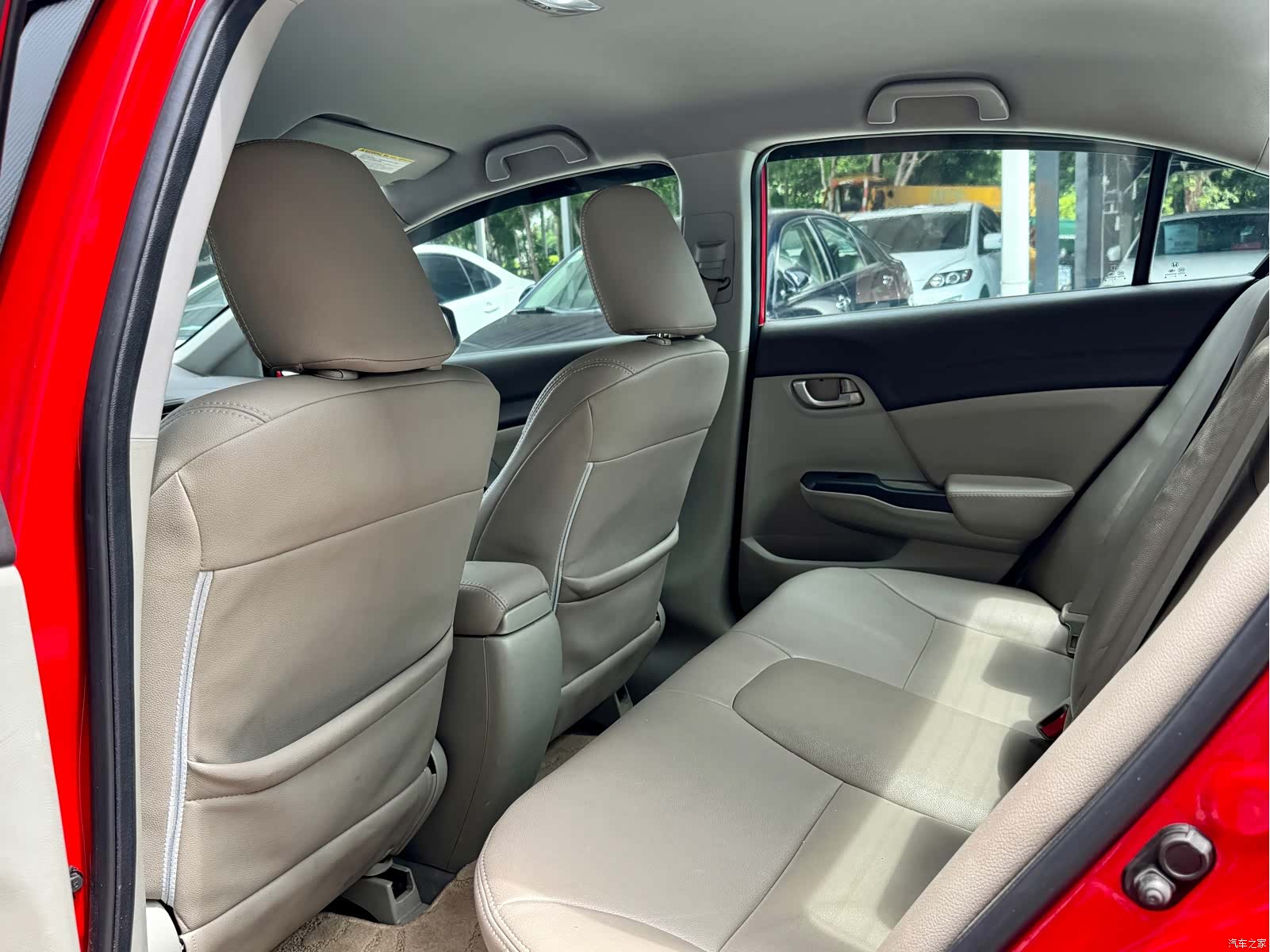 Honda Civic, 2013 21