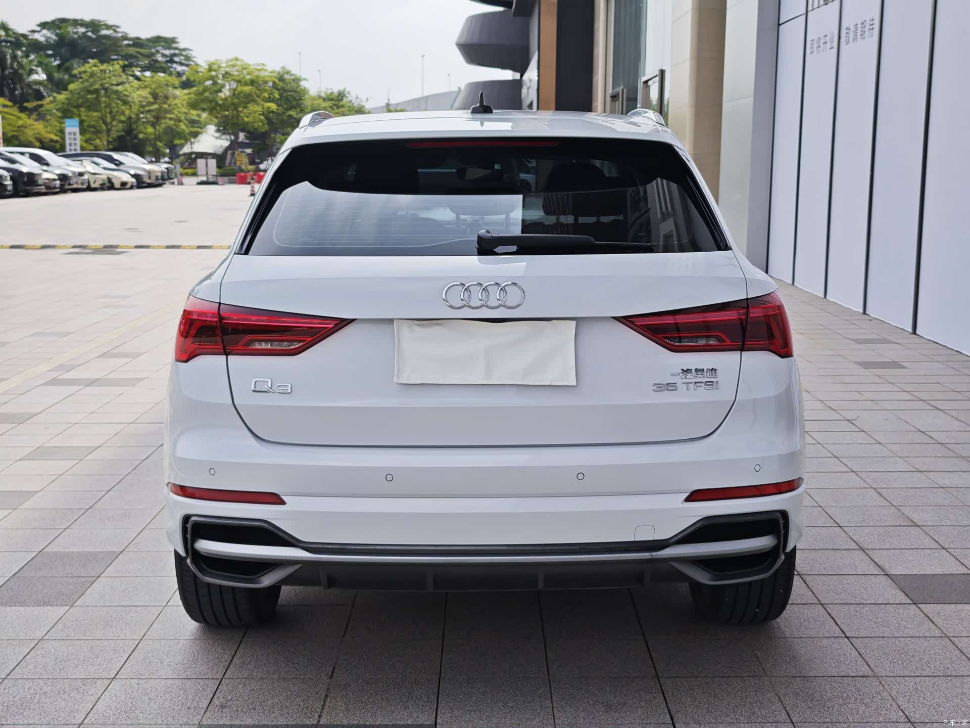 Audi Q3, 2021 3
