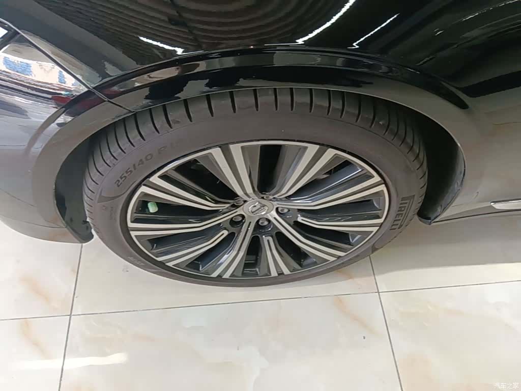 Volvo S90, 2024 23