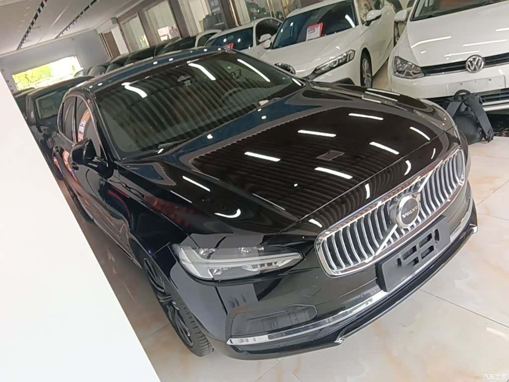 Volvo S90, 2024 4