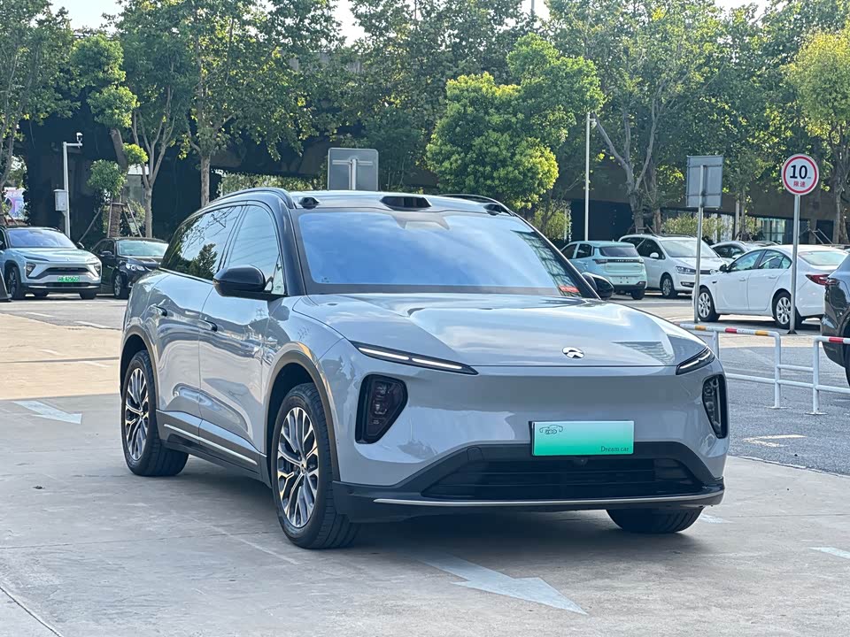 NIO ES6