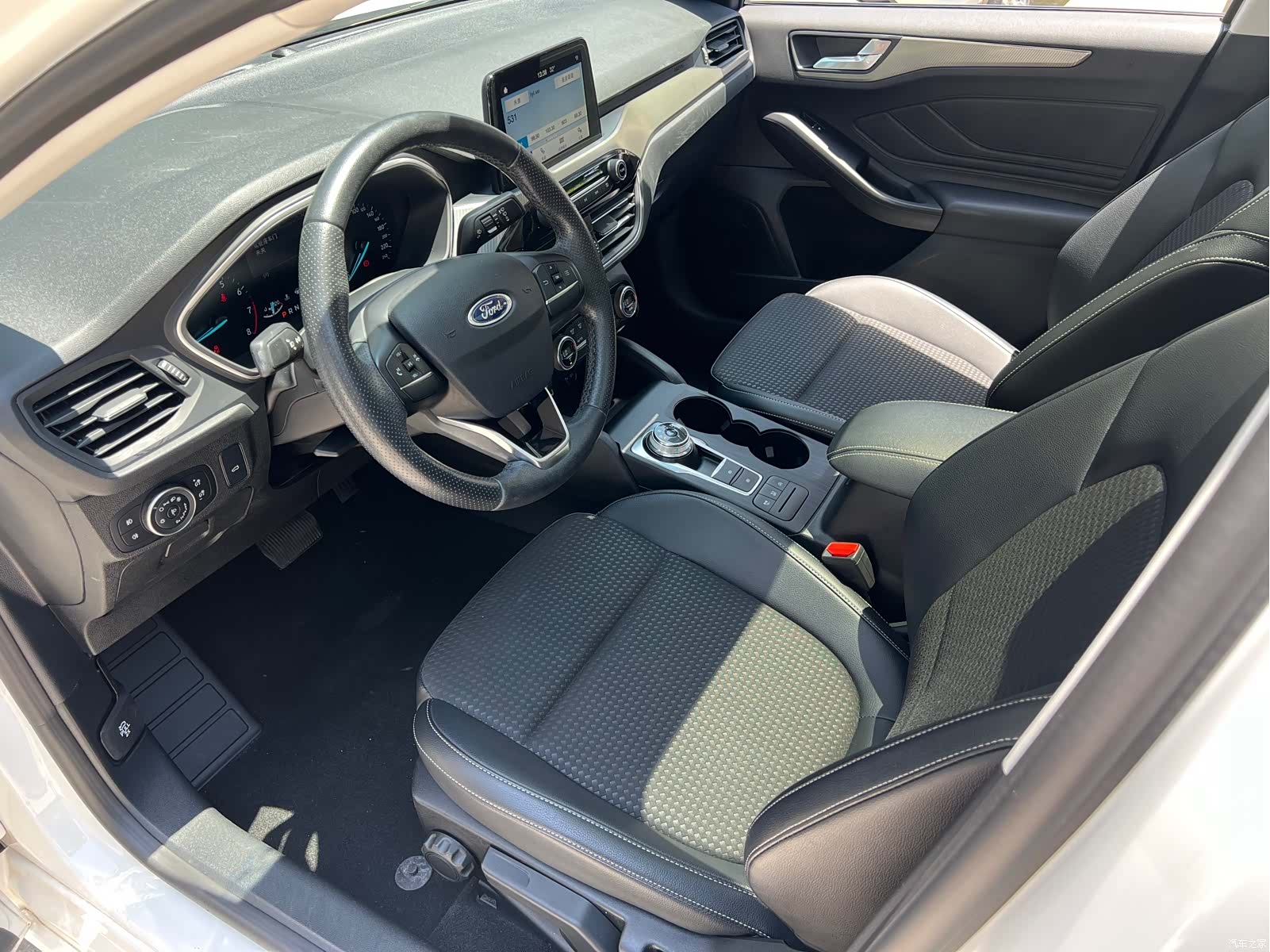 Ford Focus, 2019 7