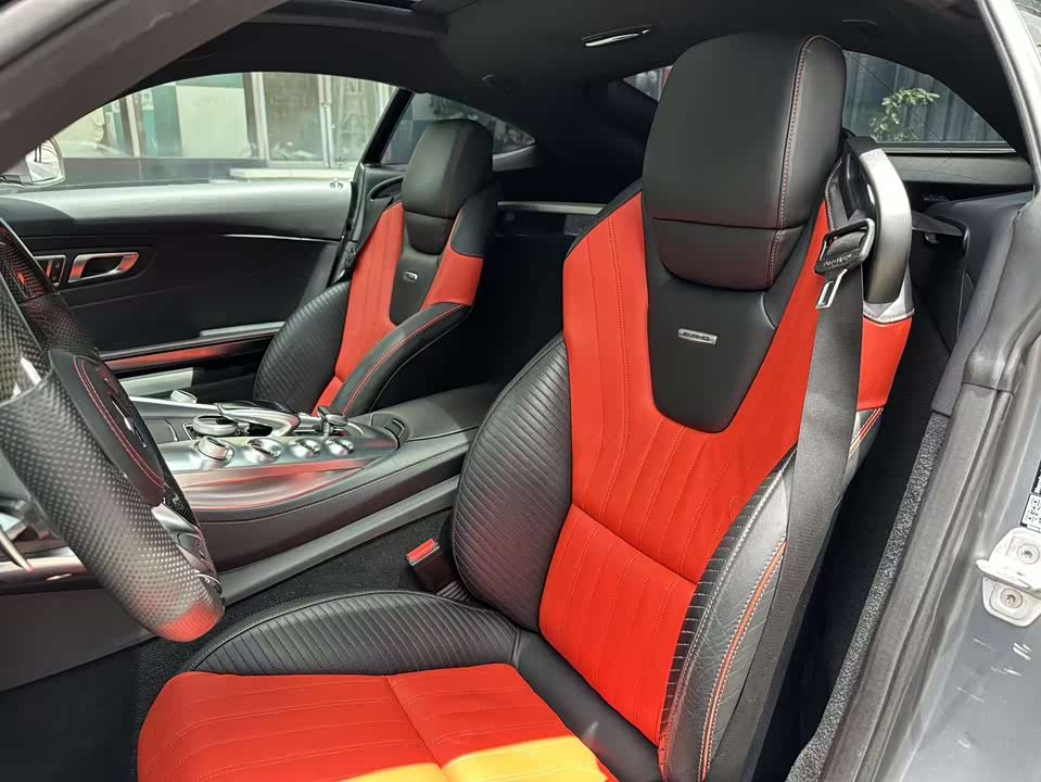 Mercedes-Benz AMG GT