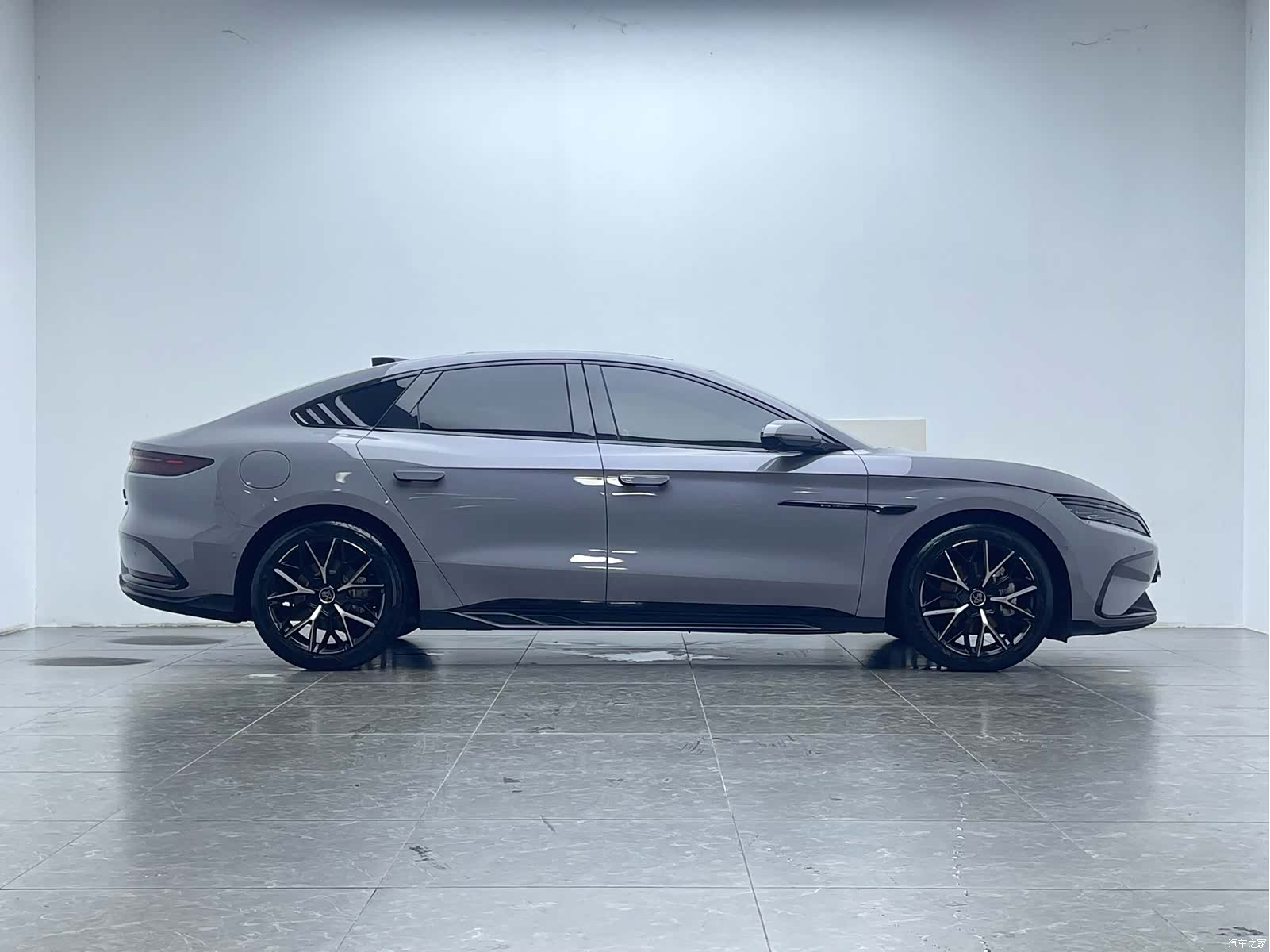 BYD Han, 2025 7