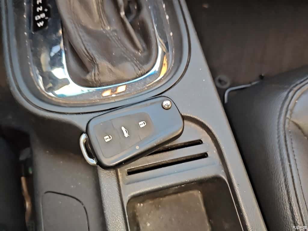 Roewe 360, 2018 12