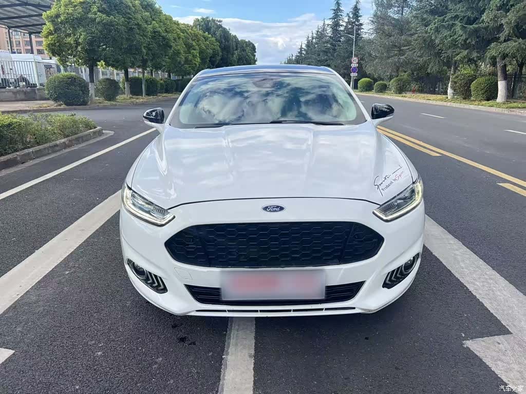 Ford Mondeo, 2016 3