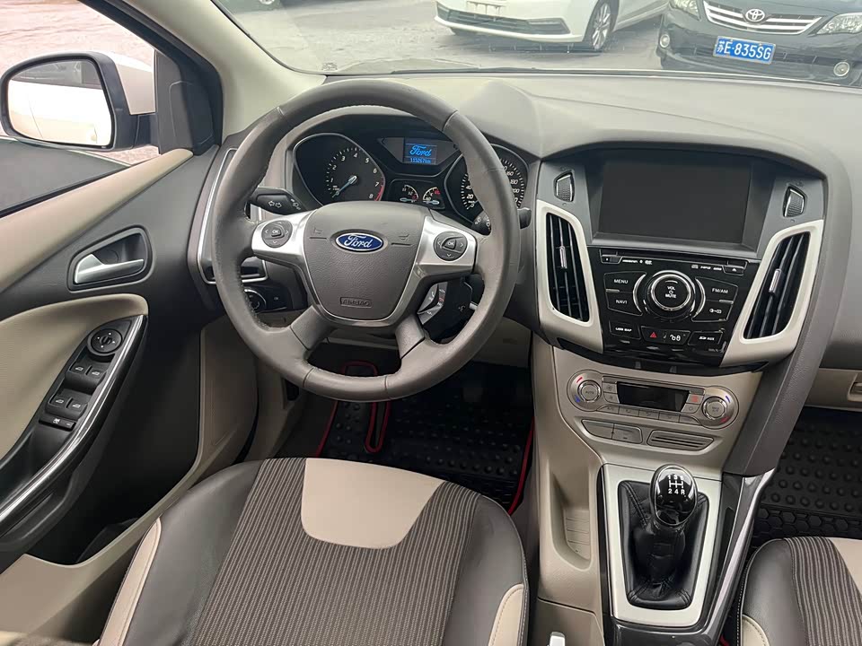 Ford Fox