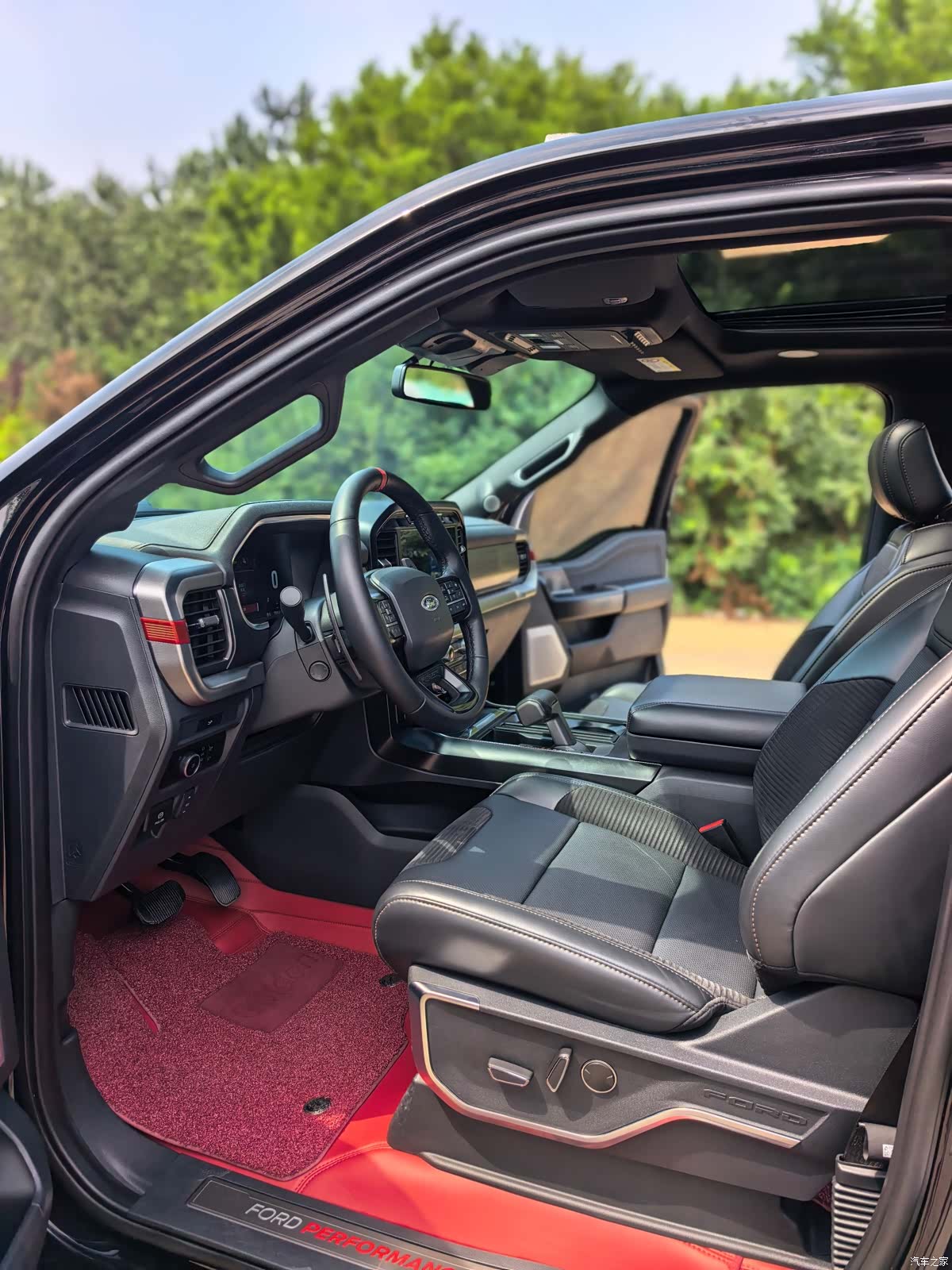 Ford F-150, 2023 10