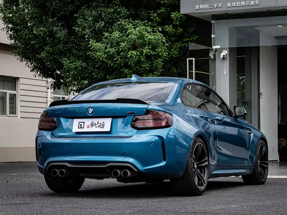 BMW M2