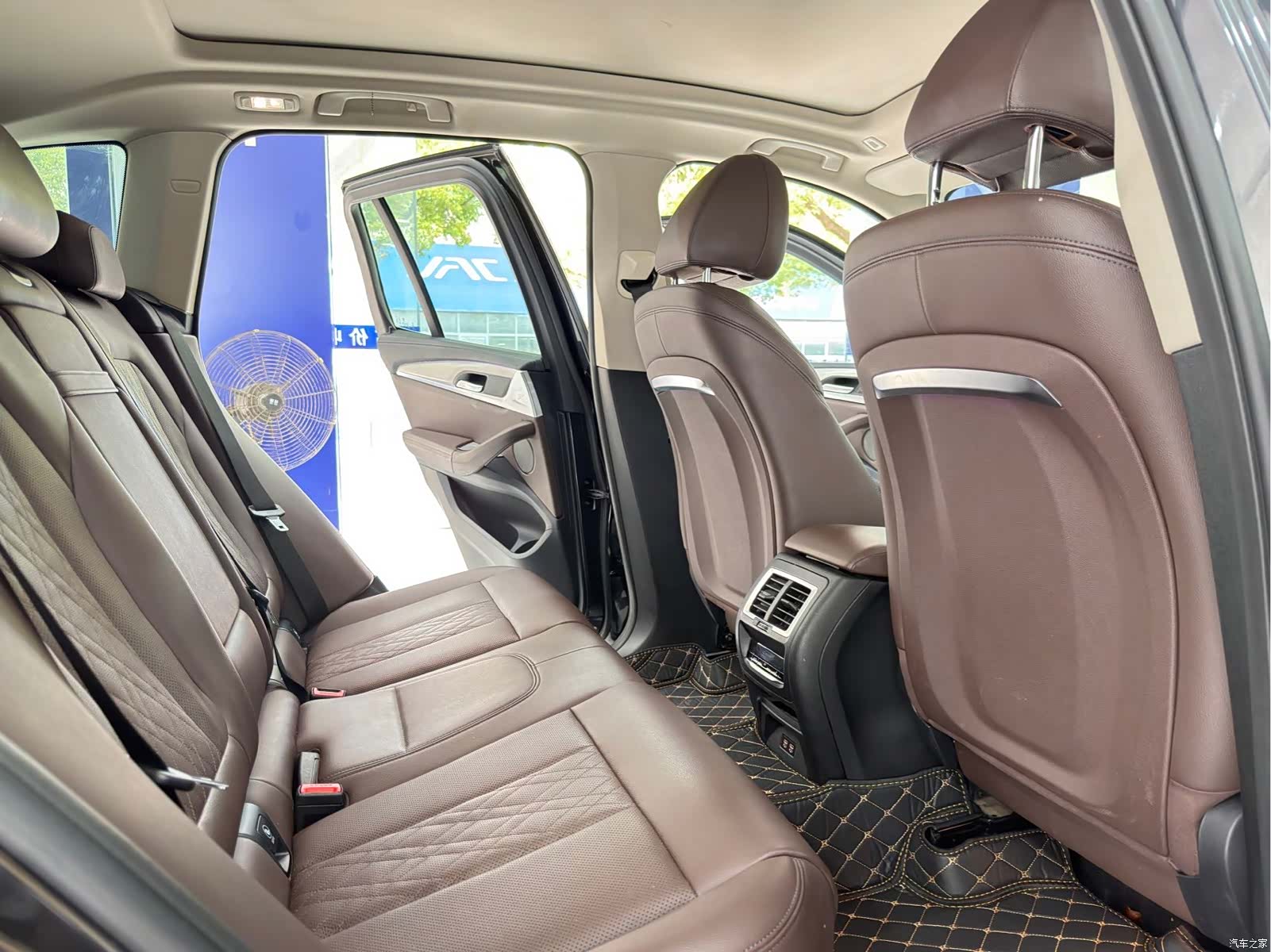 BMW iX3, 2021 14