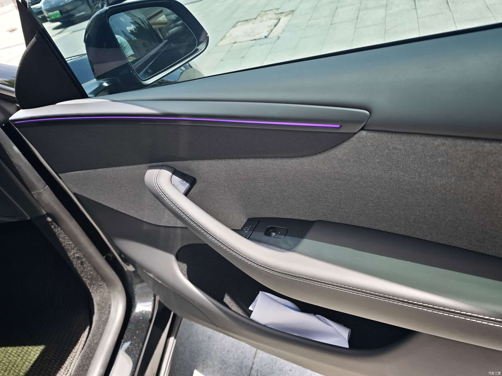 Tesla Model Y, 2026 9