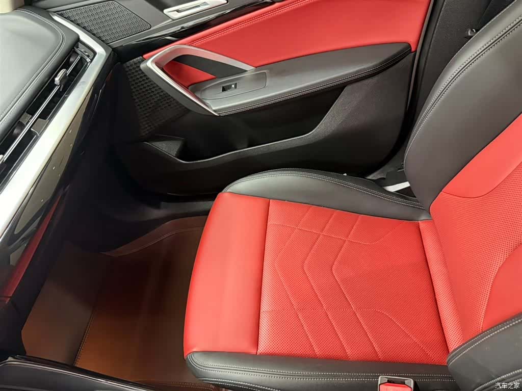 BMW X1, 2024 13