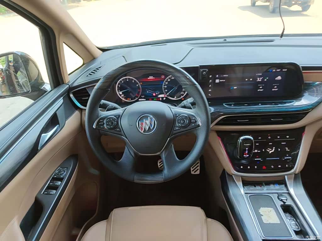Buick GL8, 2021 11