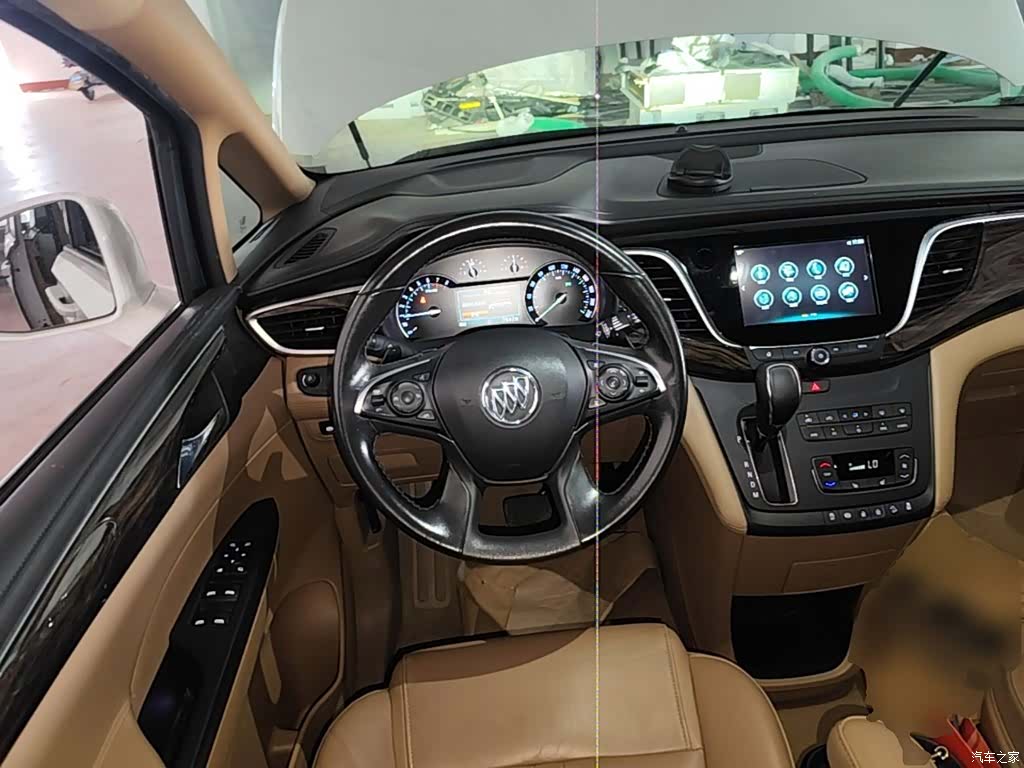 Buick GL8, 2017 11