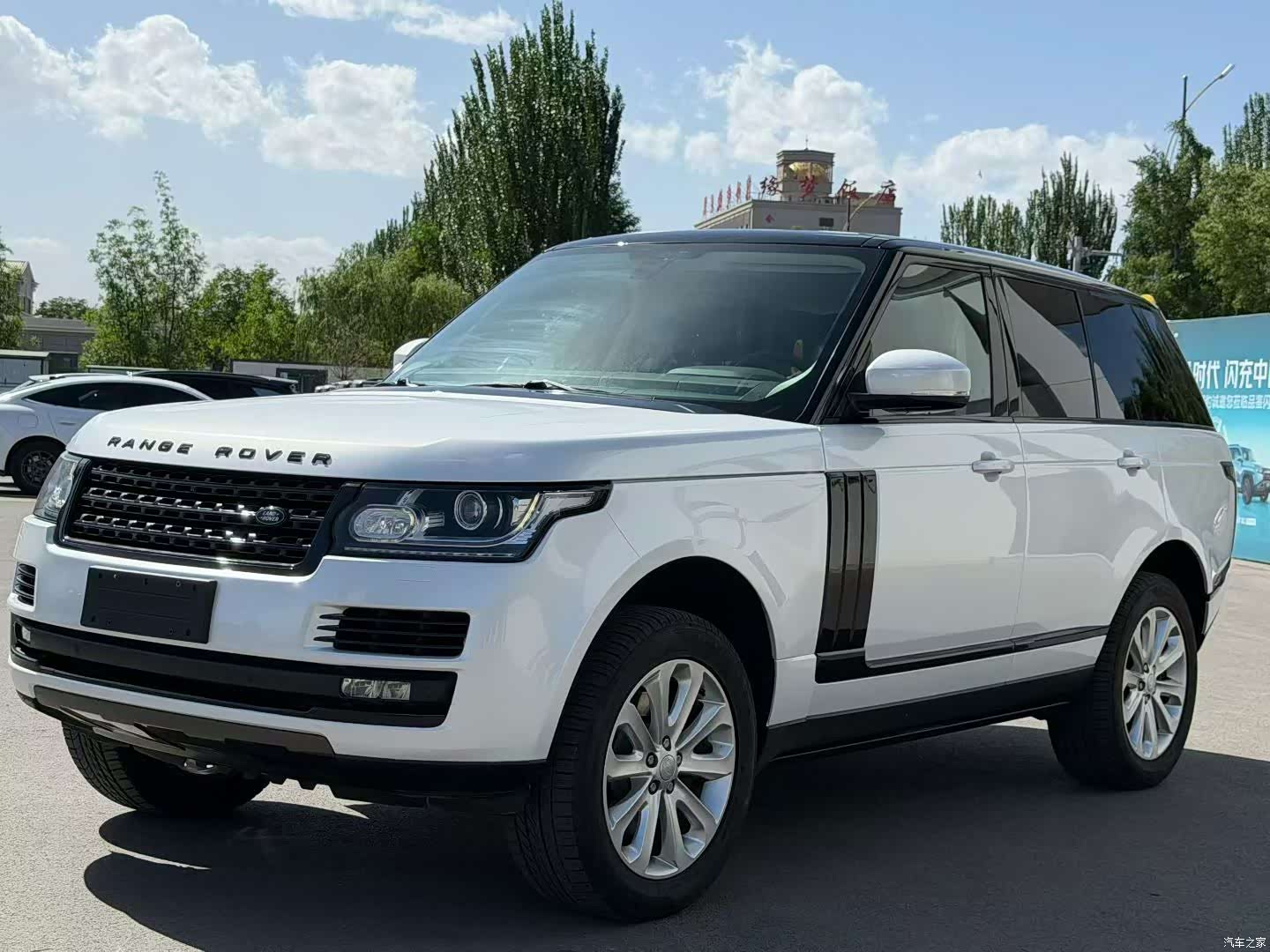 Land Rover Range Rover, 2015 1