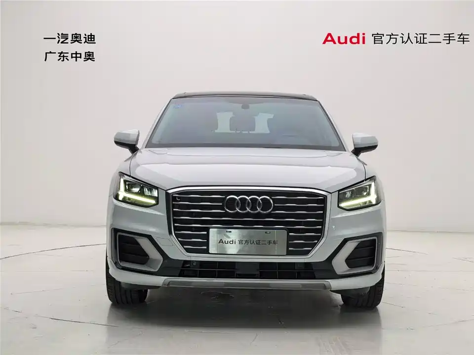 Audi Q2L Audi Q2L
