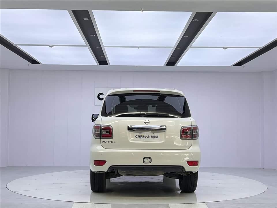 Nissan Toure