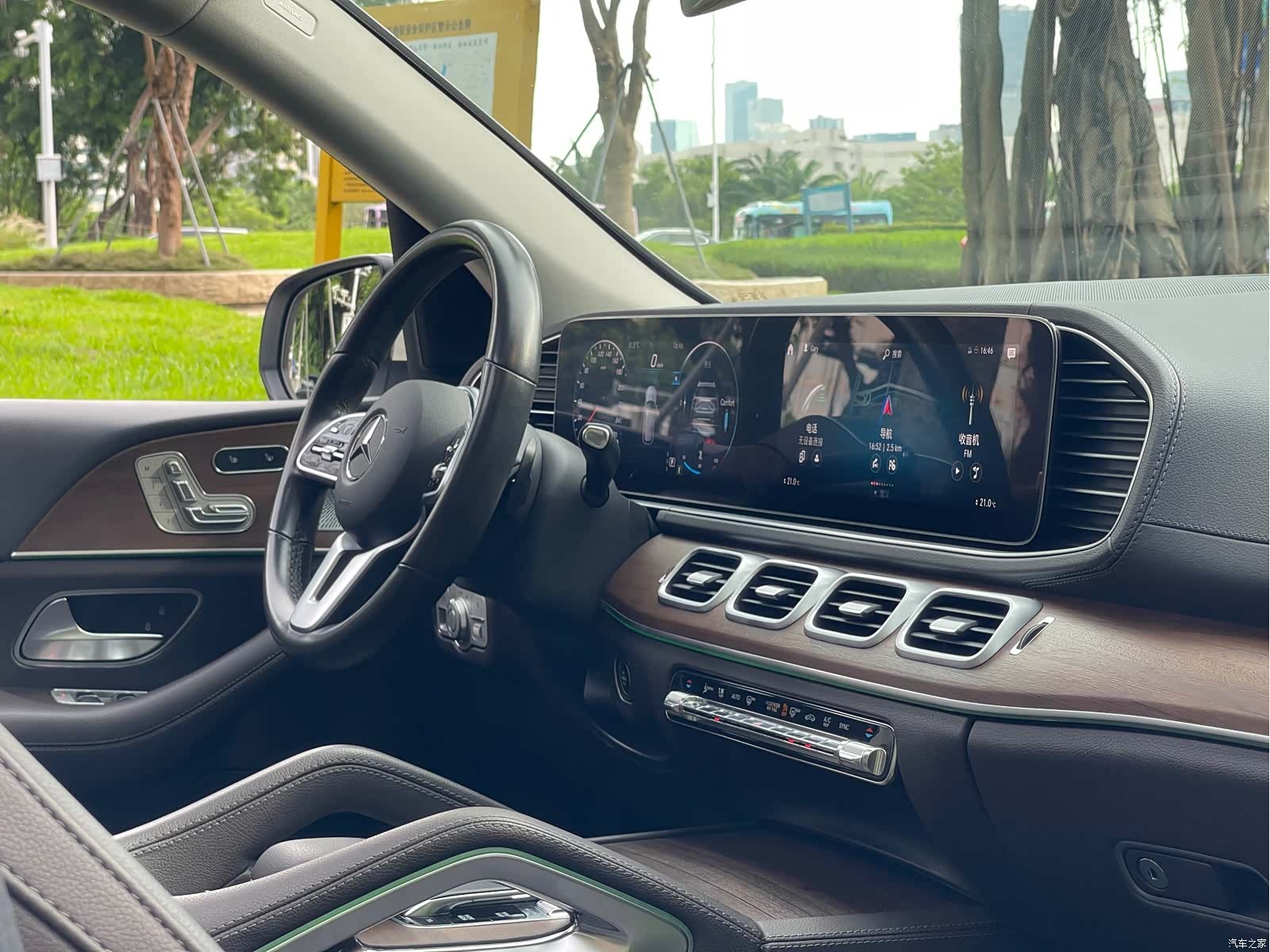 Mercedes-Benz GLE, 2019 22
