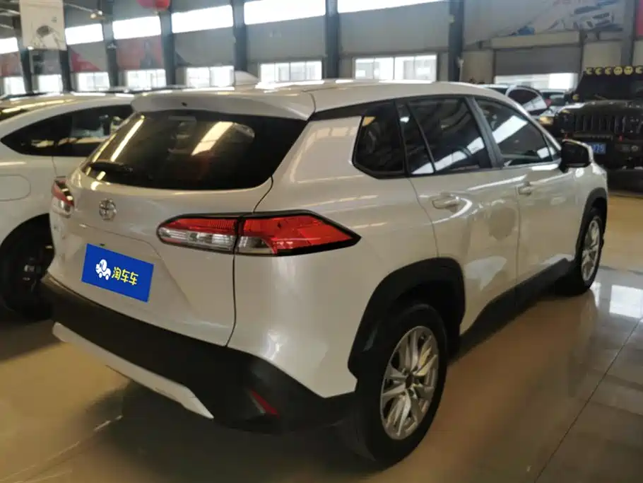 Toyota Corolla Sharp amplifier