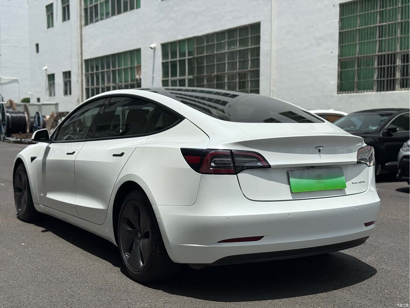 Tesla Model 3, 2020 4