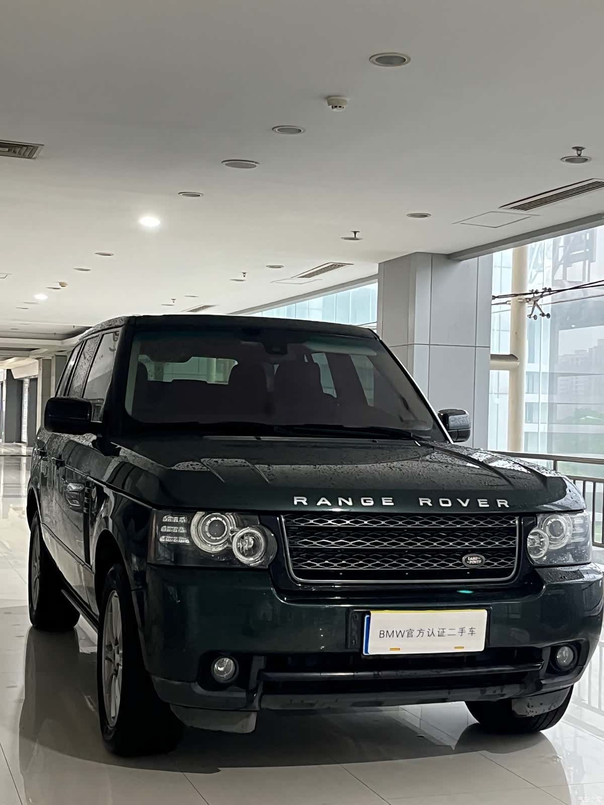 Land Rover Range Rover, 2011 13