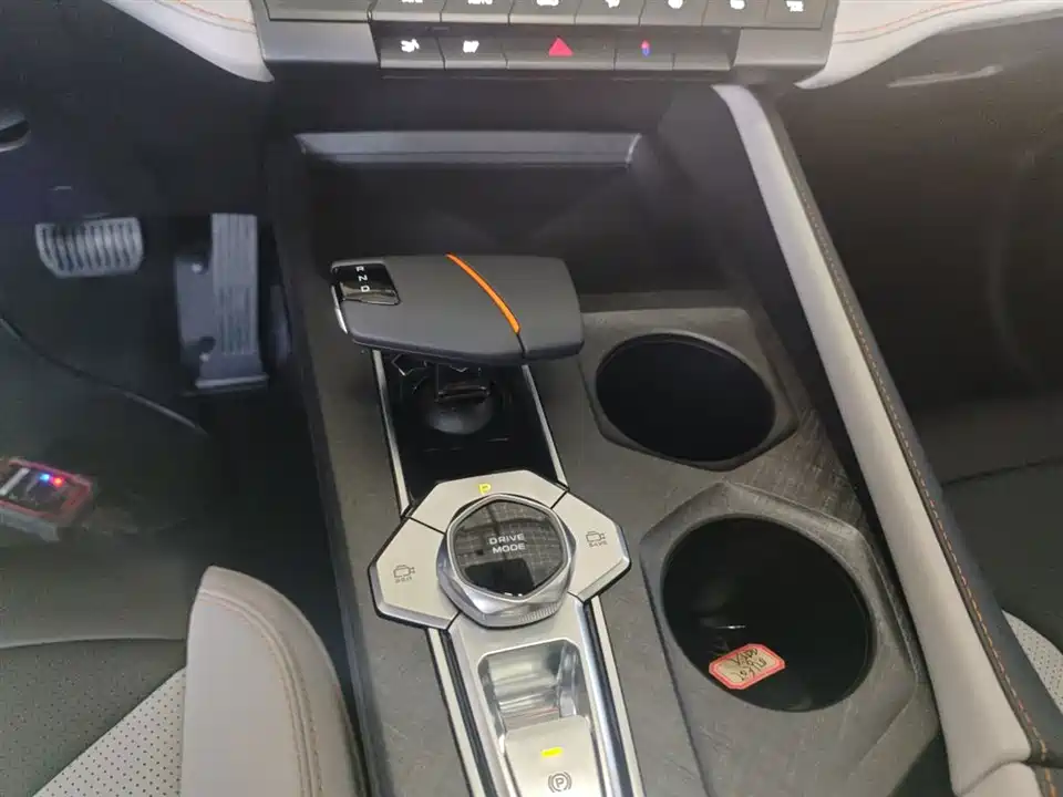 Changan UNI-V Smart iDD