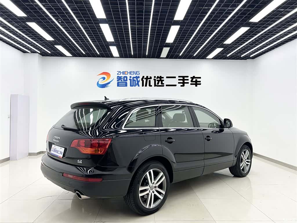 Audi Q7, 2013 23