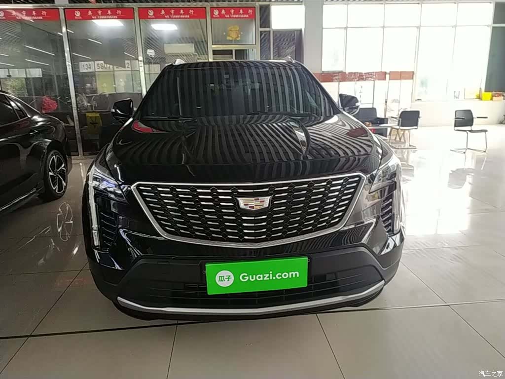 Cadillac XT4, 2021 3