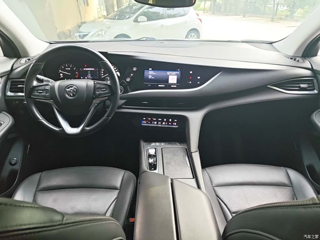 Buick Enclave, 2022 10