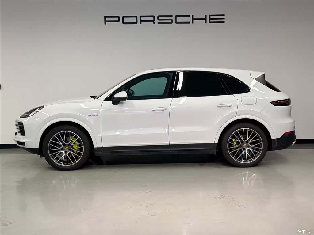 Porsche Cayenne, 2020 3