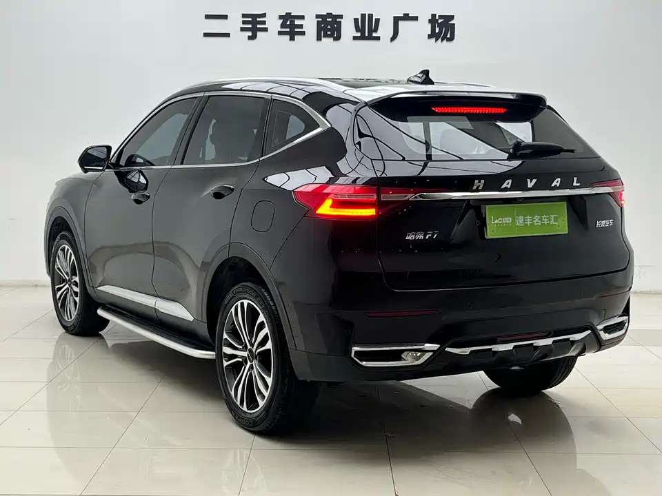 Haval F7