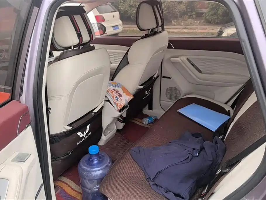 Wuling Wuling Nebula