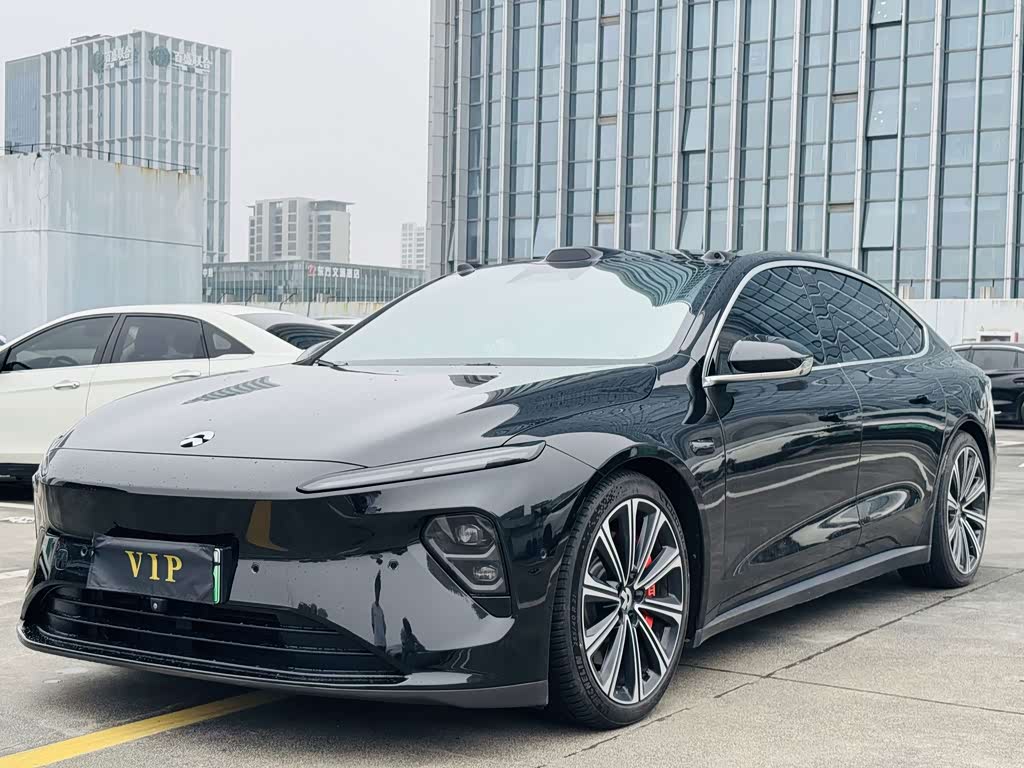 NIO ET7