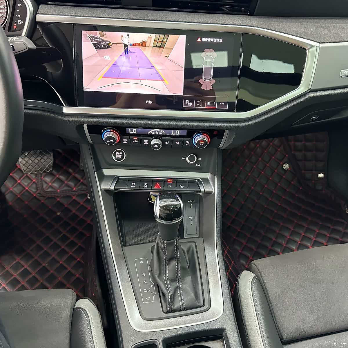 Audi Q3, 2023 14