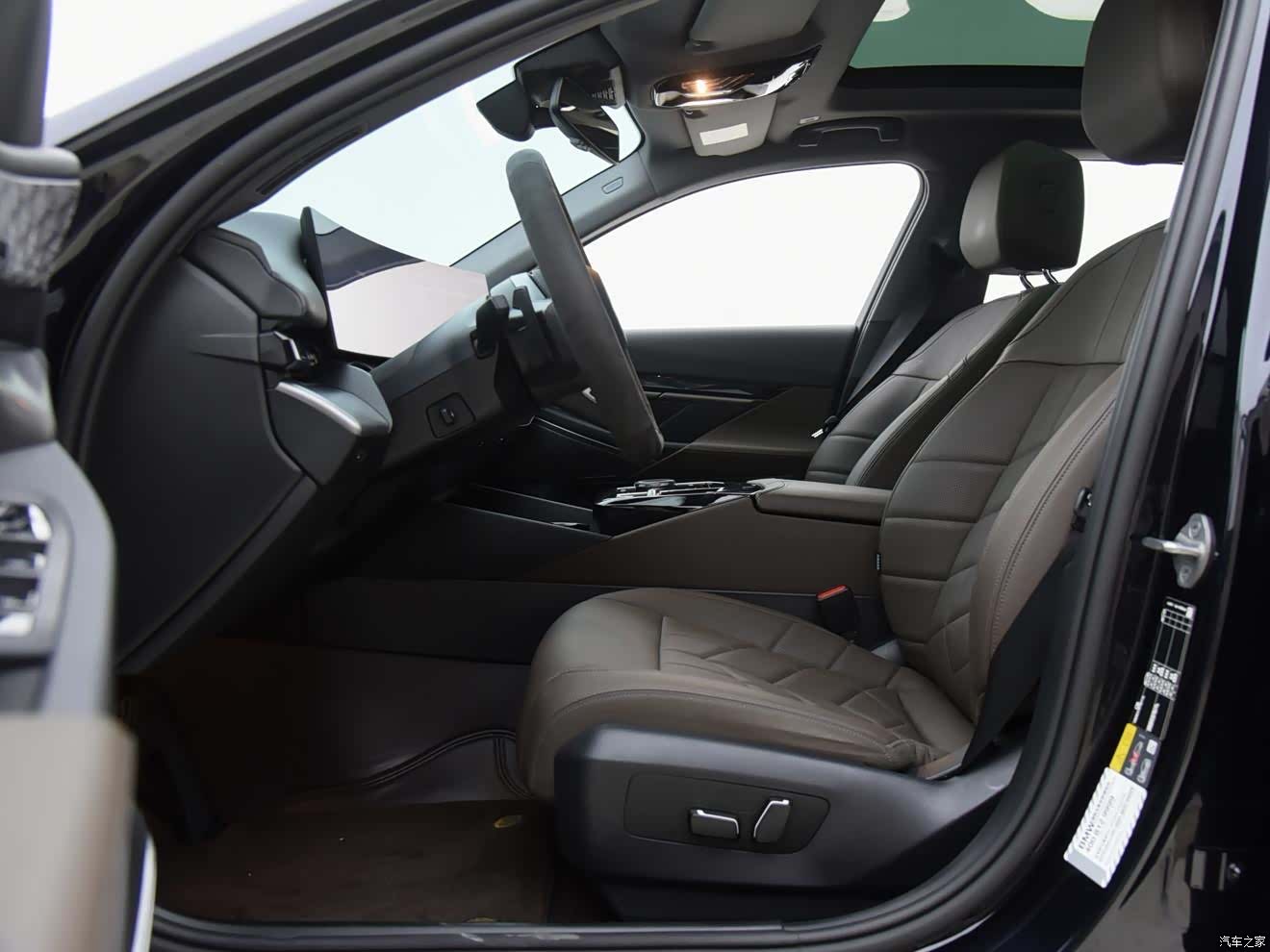 BMW i5, 2024 12