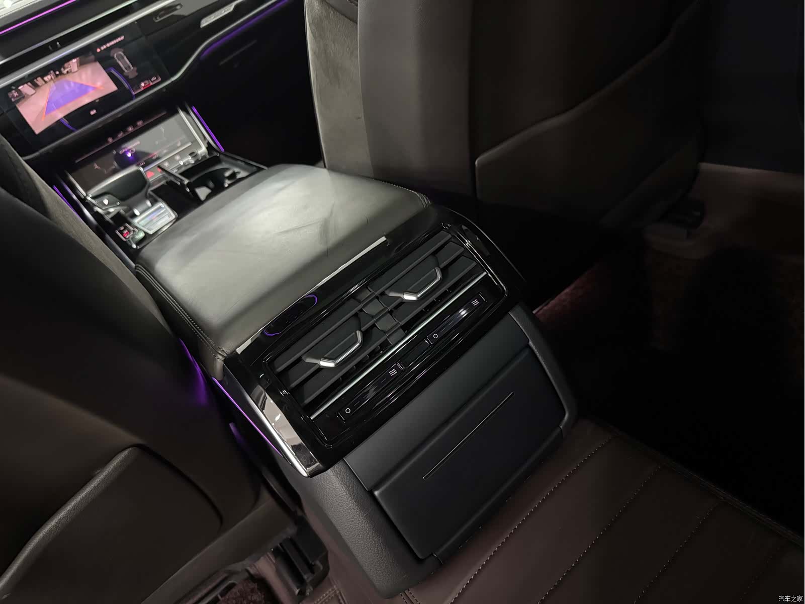 Audi A8L, 2020 8