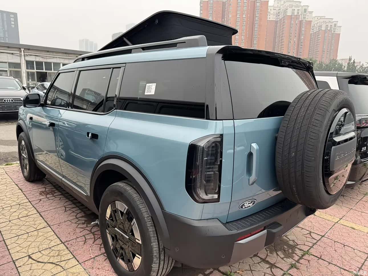 Ford Bronco, 2026 4