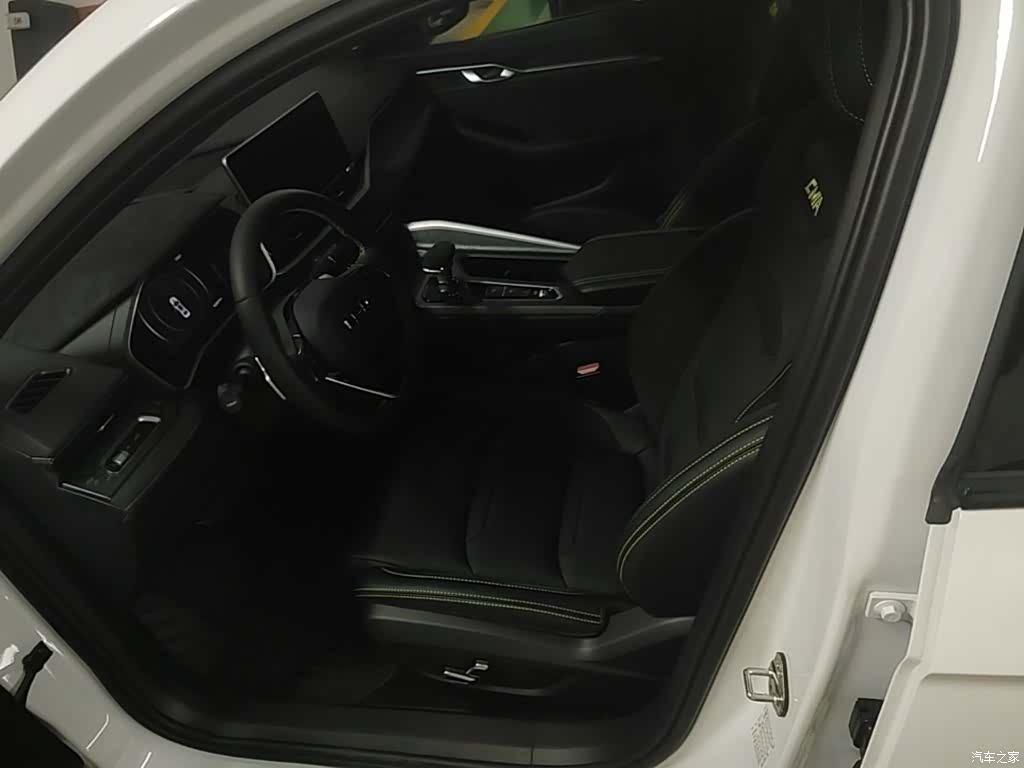 Geely Preface, 2024 15
