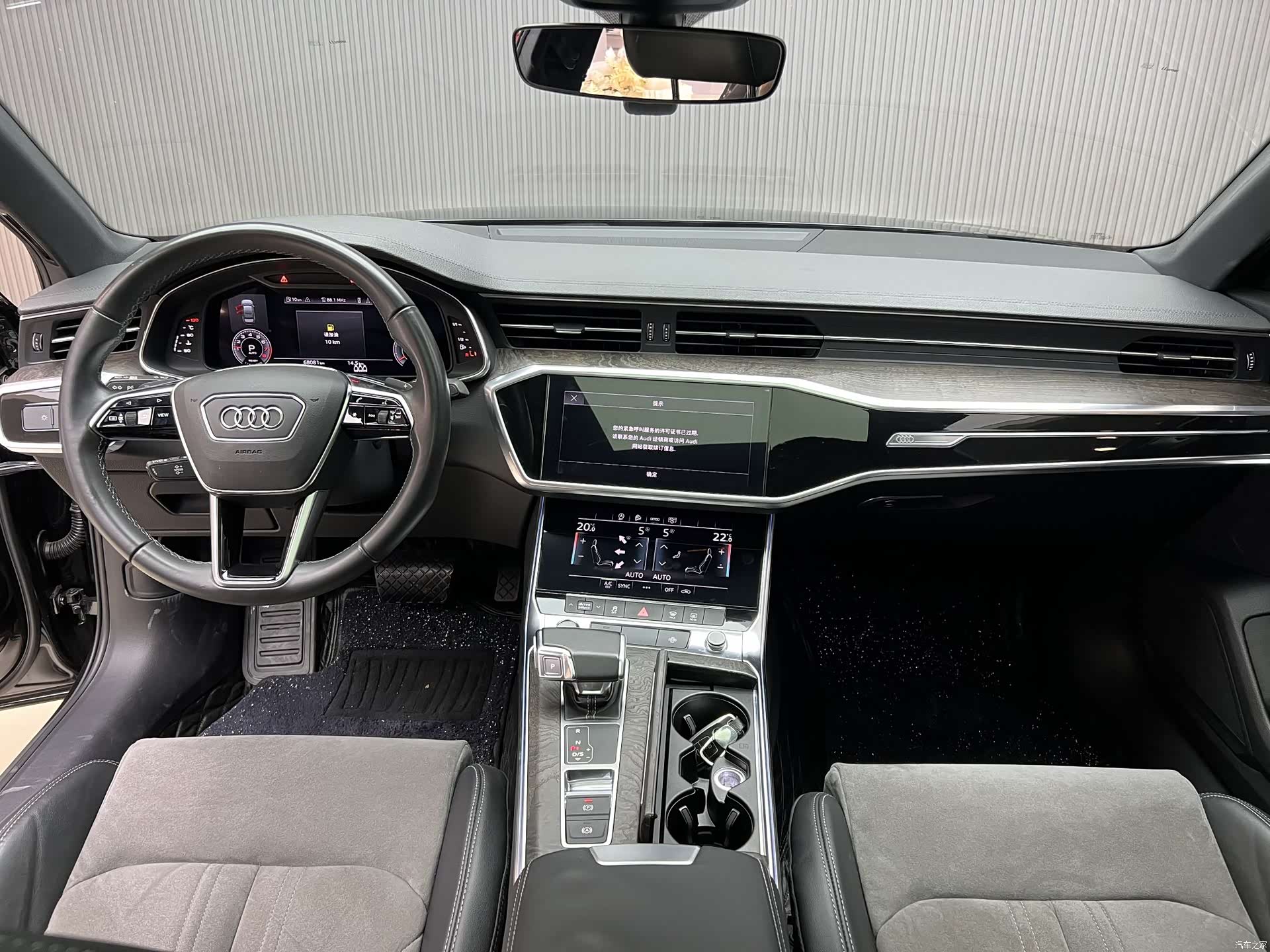Audi A6L, 2022 все фото