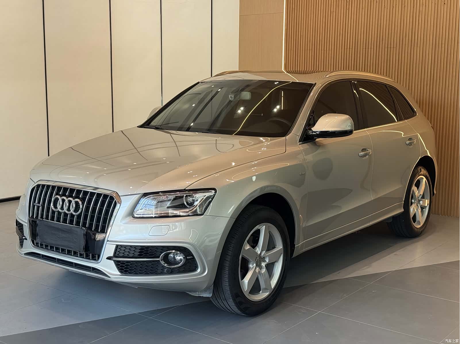 Audi Q5, 2018 1