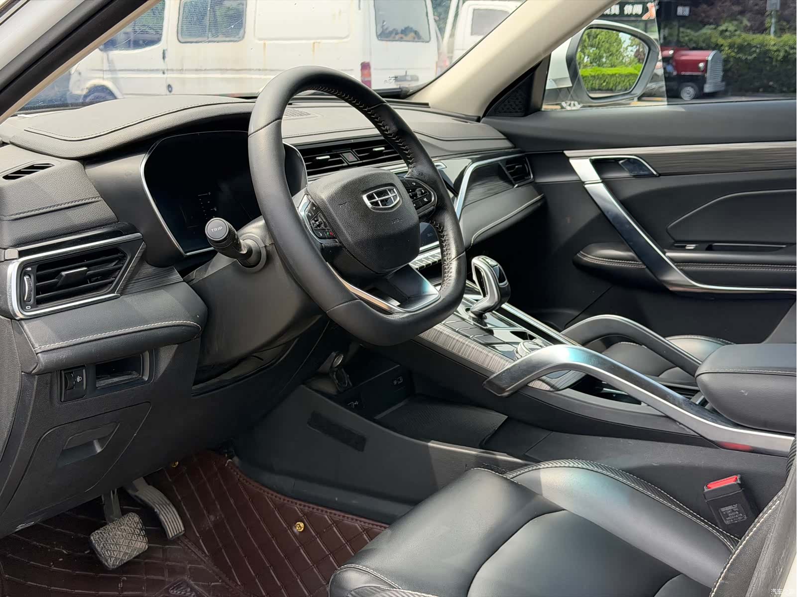 Geely Boyue, 2020 10
