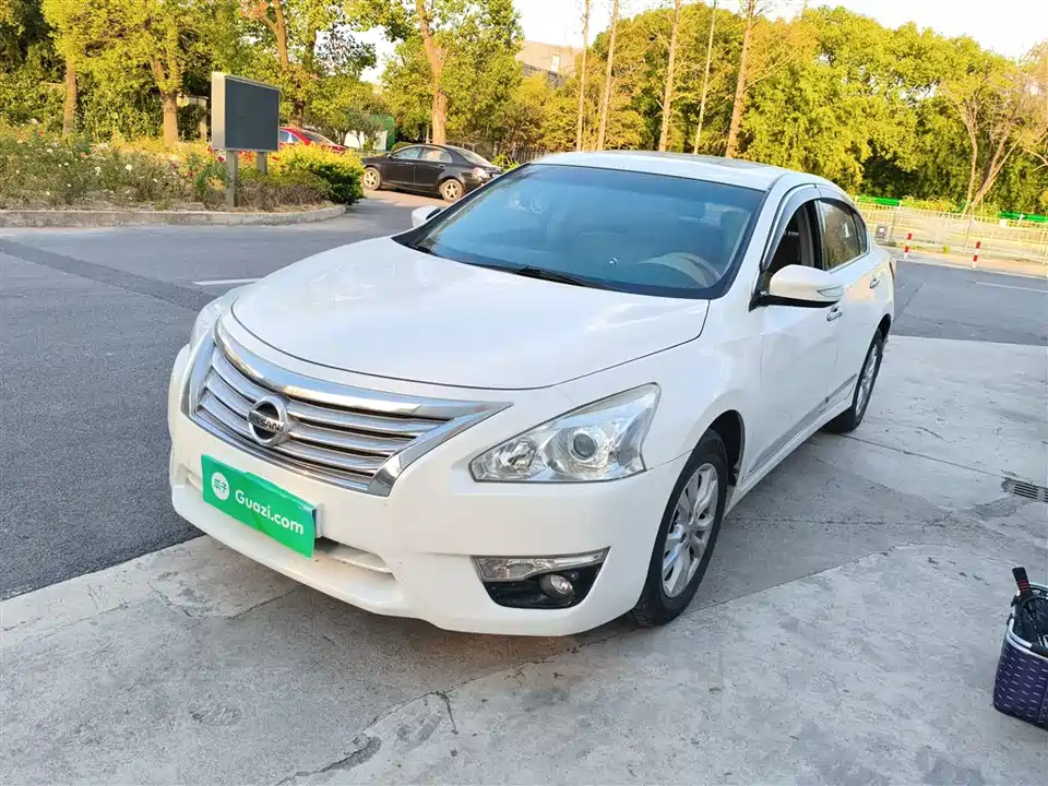 Nissan Teana