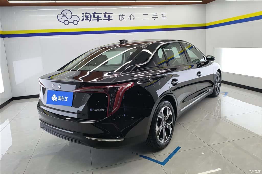 Hongqi QM5, 2024 3