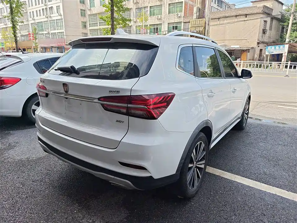 Roewe RX5