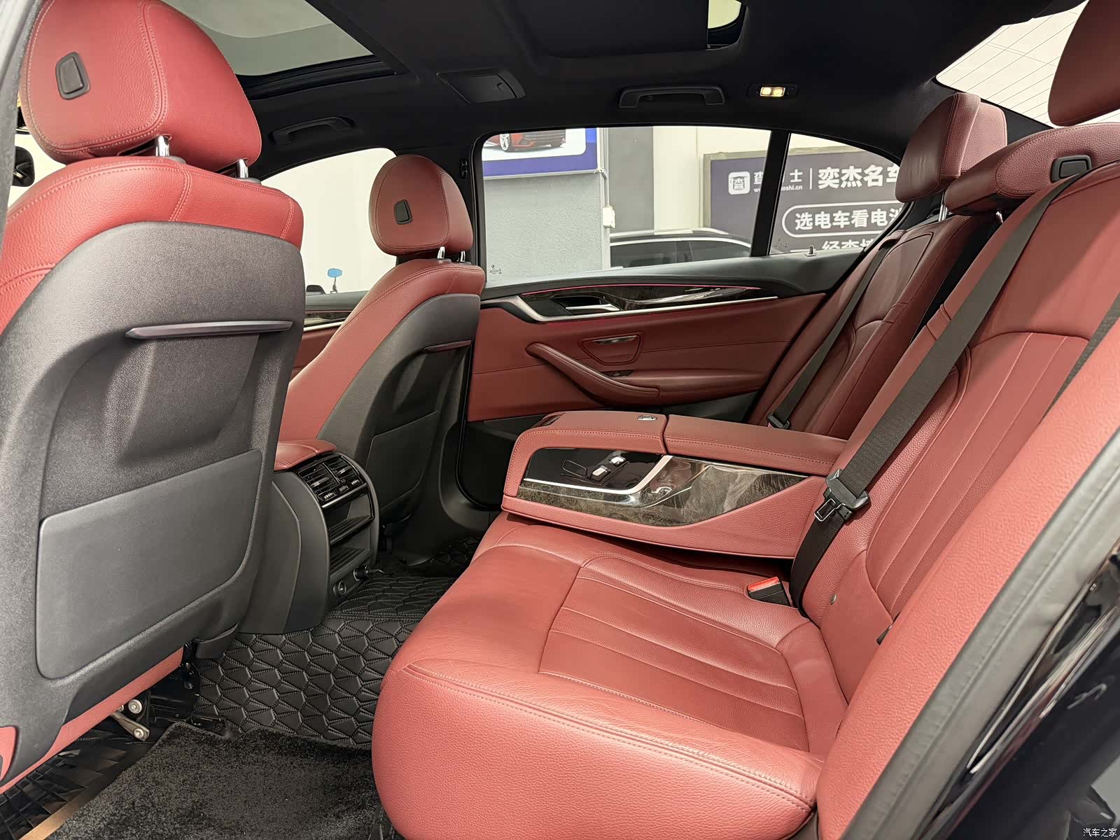 BMW 5 Series, 2019 6